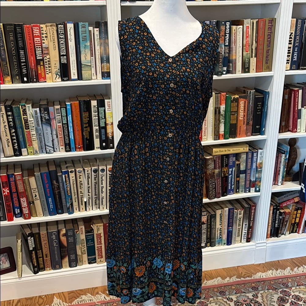 Chic Floral Midi Dress - Black and Blue